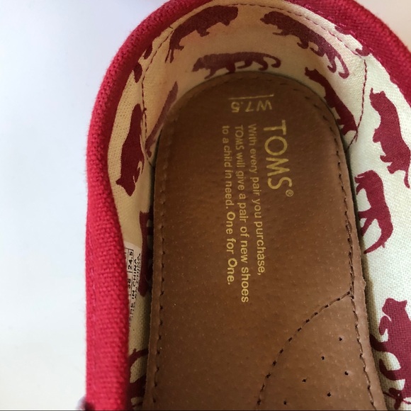 Toms Red Canvas Women's Classics - Picture 7 of 8